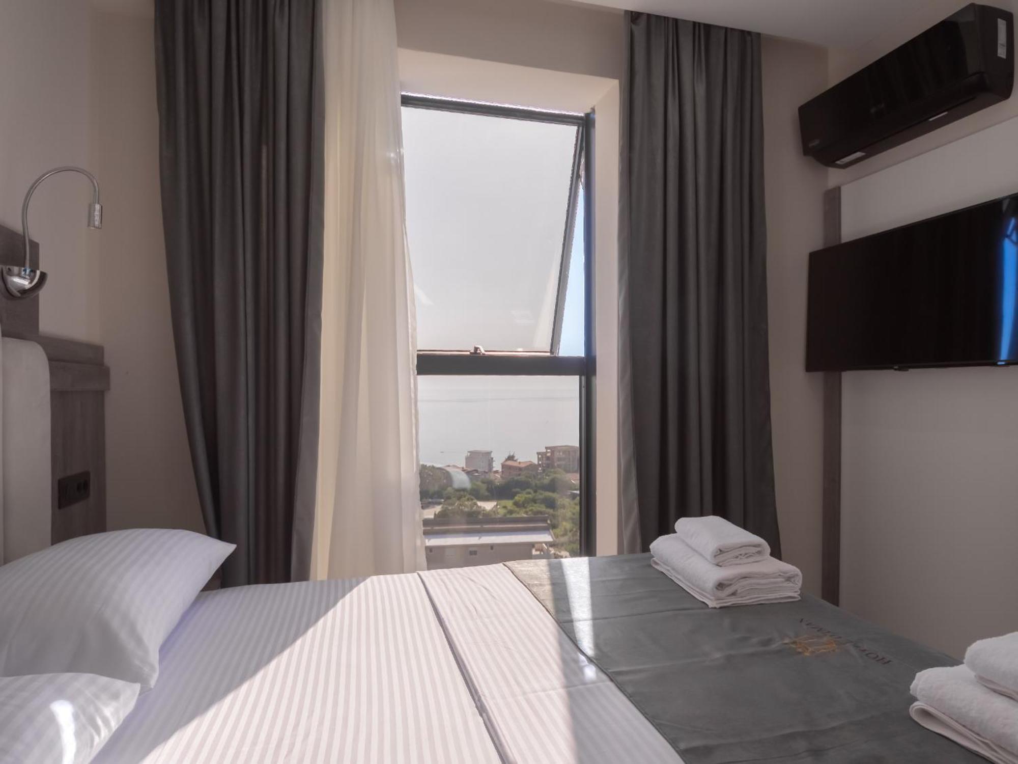 Hotel Diman Добра-Вода Экстерьер фото