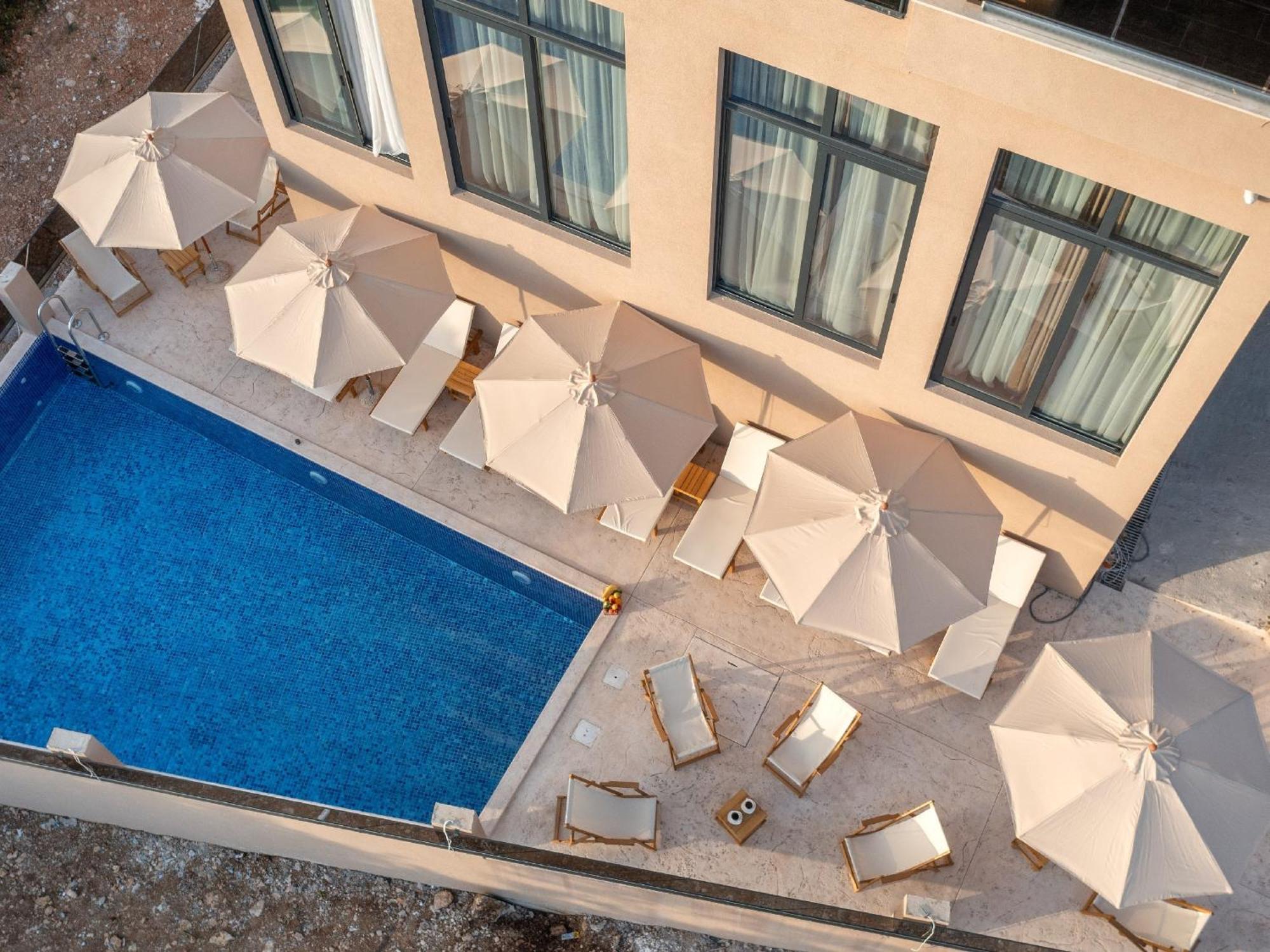 Hotel Diman Добра-Вода Экстерьер фото