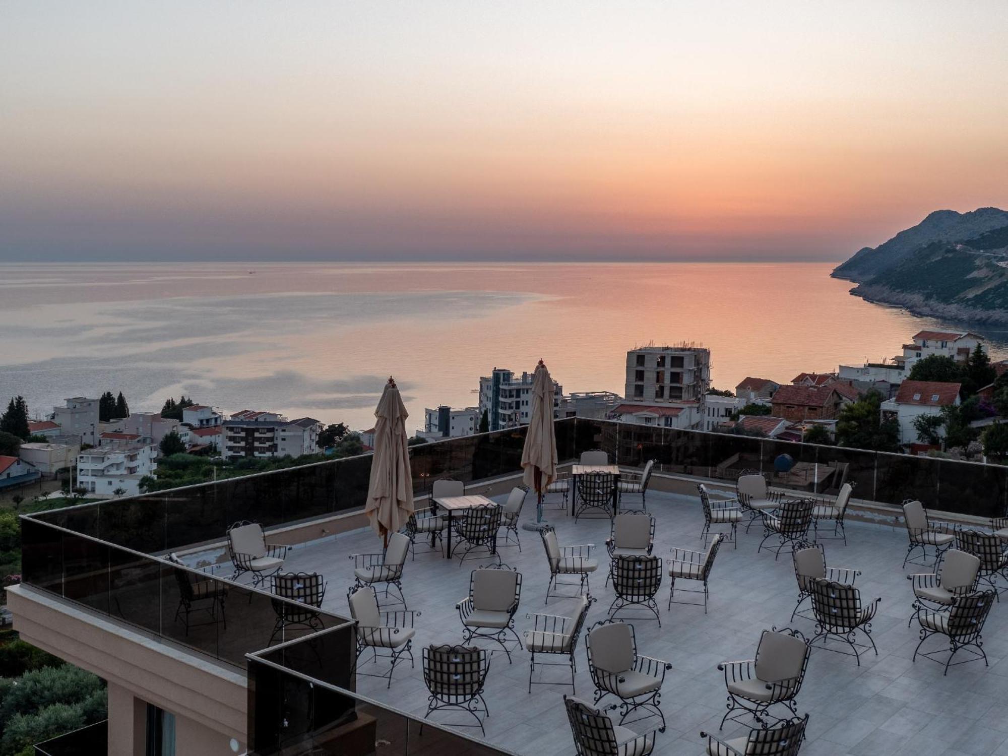 Hotel Diman Добра-Вода Экстерьер фото